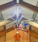พัดลมเพดานแบบอุตสาหกรรมขนาด 18 ฟุตที่มีการใช้พลังงานต่ำ