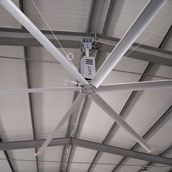 พัดลมเพดาน Aipukeji HVLS ขนาดใหญ่ 20 ฟุต HVLS Industrial พัดลมเพดานขนาดใหญ่