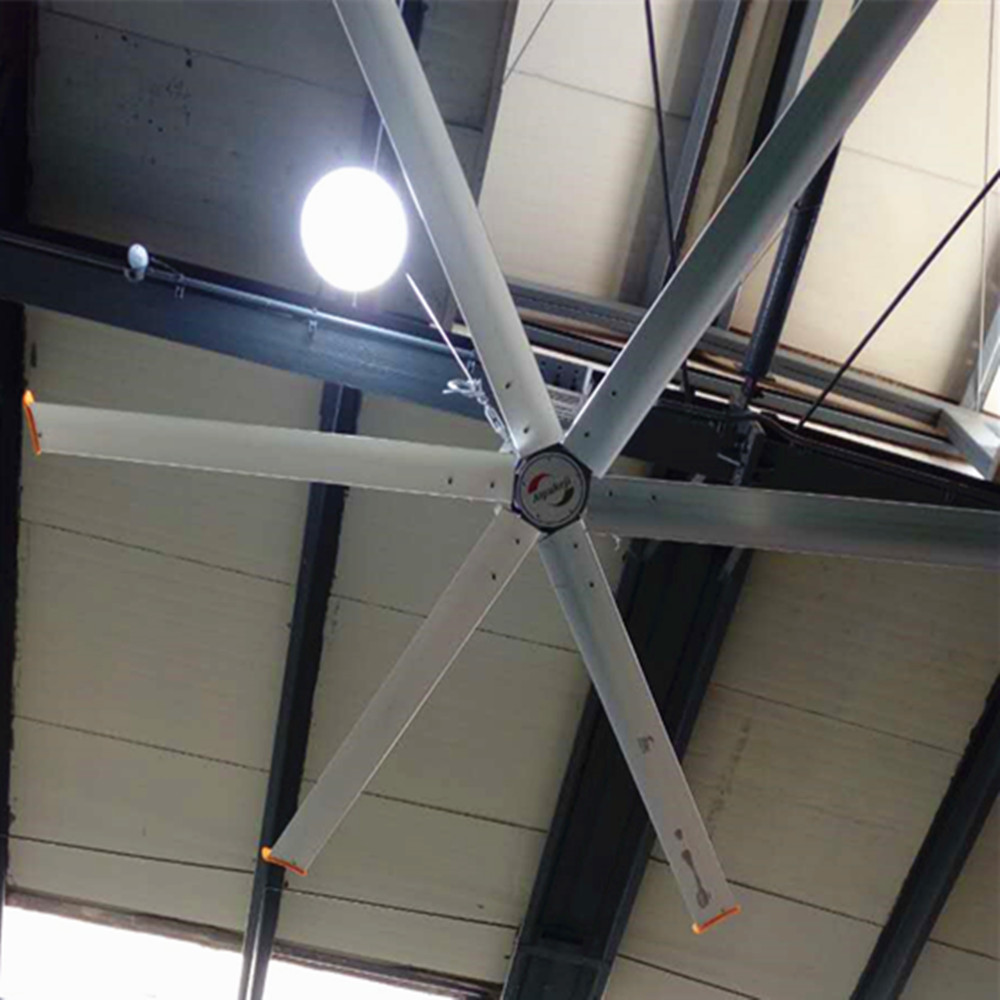 พัดลมเพดาน HVLS Commercial AWF-28 ขนาดเส้นผ่านศูนย์กลาง 2.8 เมตรสำหรับศูนย์โลจิสติกส์