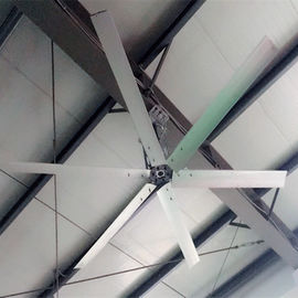 Aipu HVLS พัดลมที่มีกำลังแรงต่ำความเร็วสูง 2700 เมตร 3 / นาที 3 เมตร 110 ฟุตพัดลมเพดาน